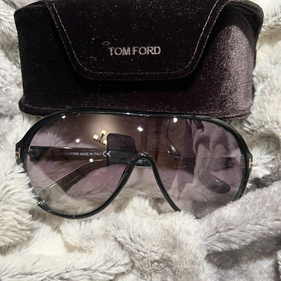 Tom Ford sunglasses - Picture 2 of 9